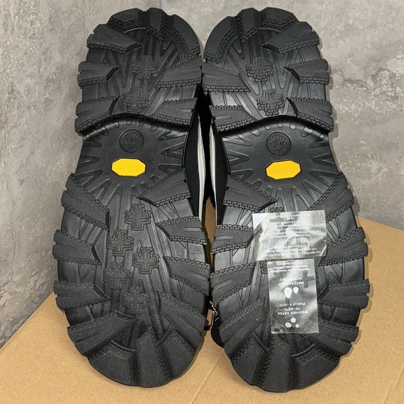 UGG ADIRONDACK MERIDIAN HIKER - Picture 4 of 6